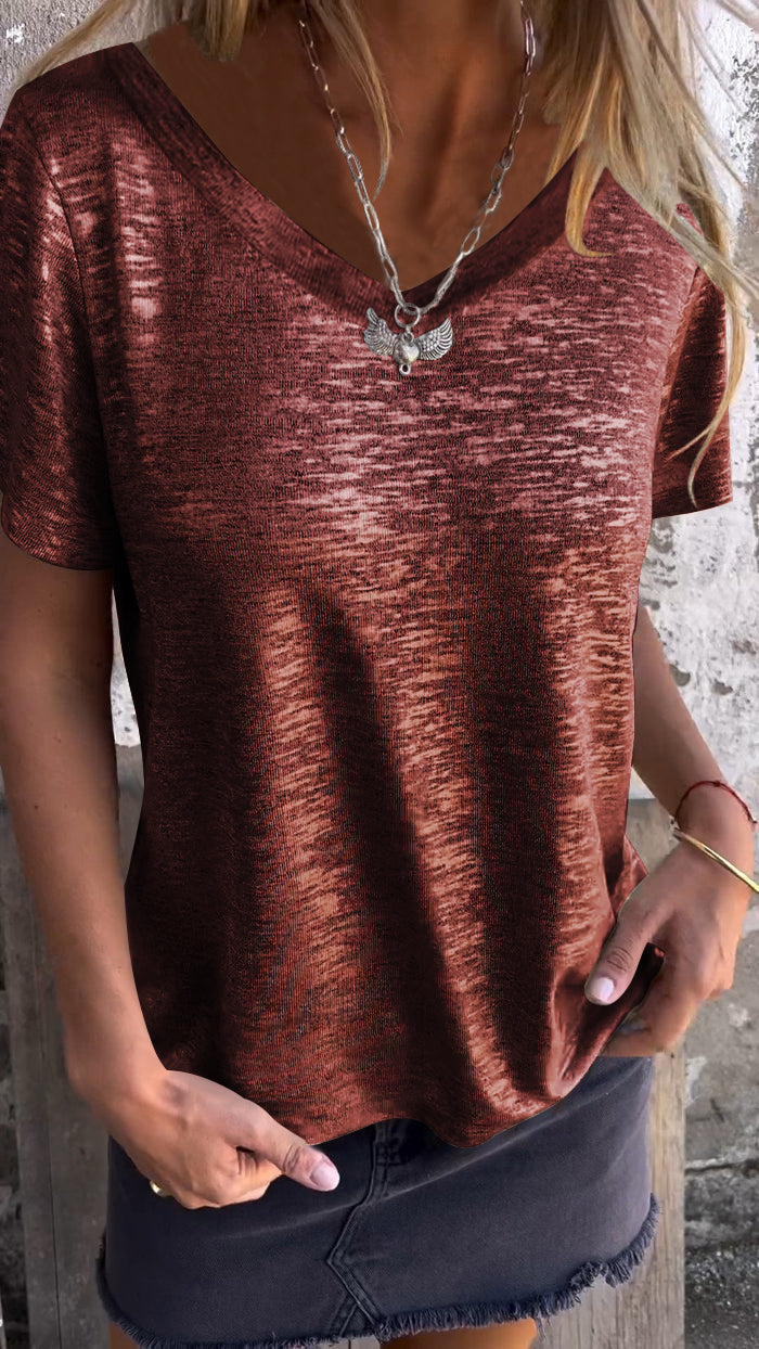 Ultra-light and stylish T-shirt for everyday comfort
