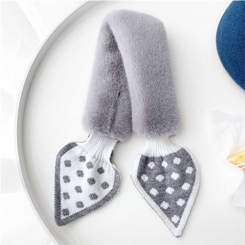 Tjock plyschscarf: säker värme och stil