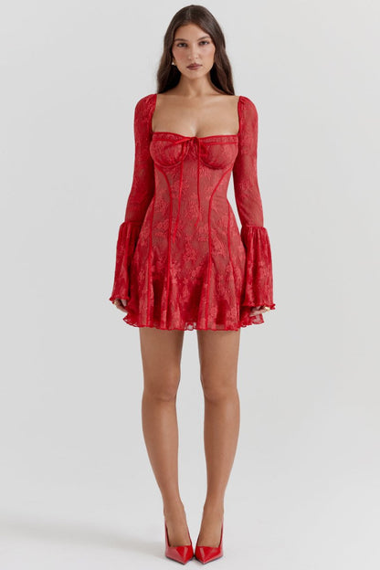 Vintage lace corset dress for an elegant silhouette 